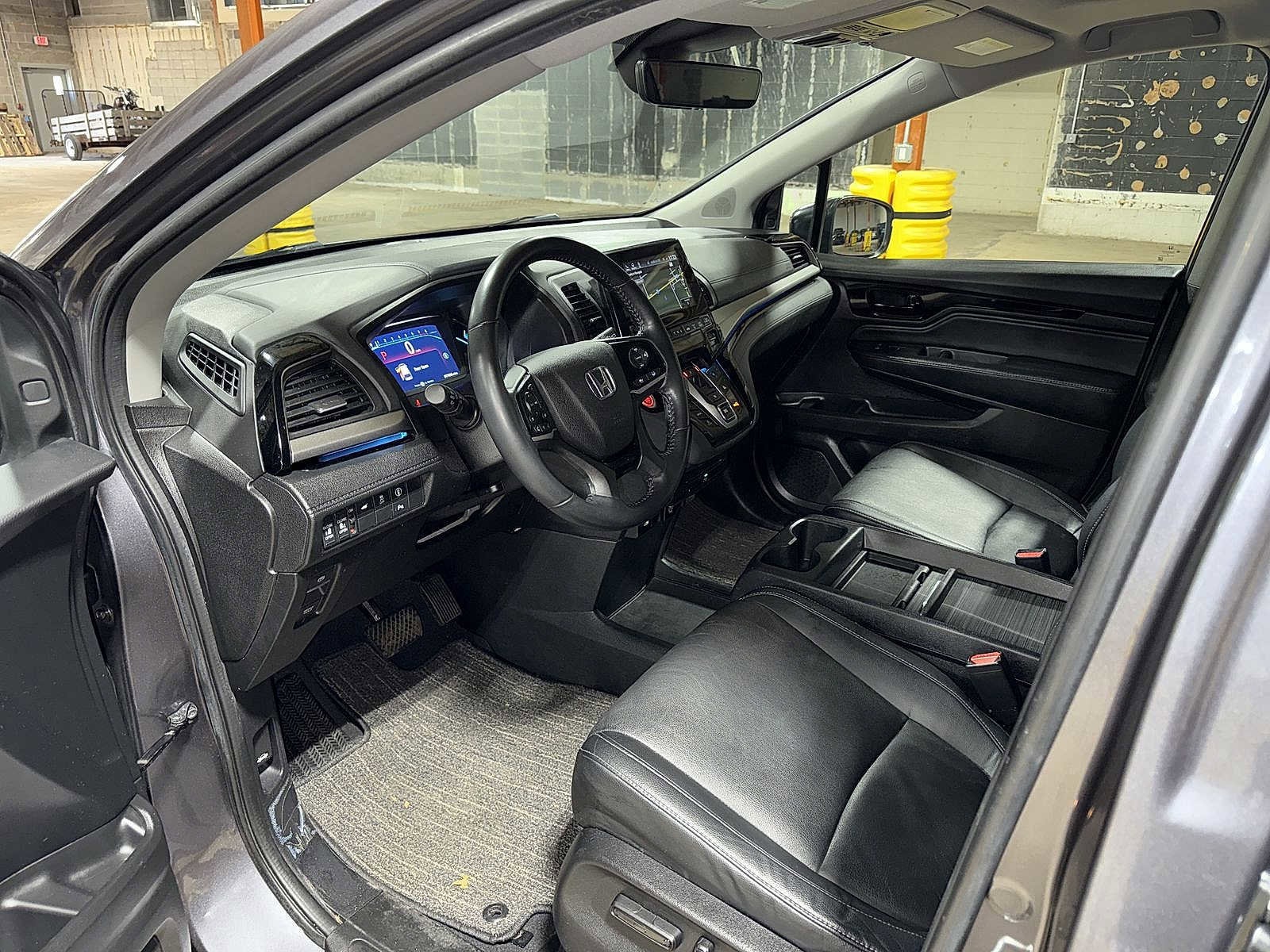 Thumbnail: 2022 Honda Odyssey - 31