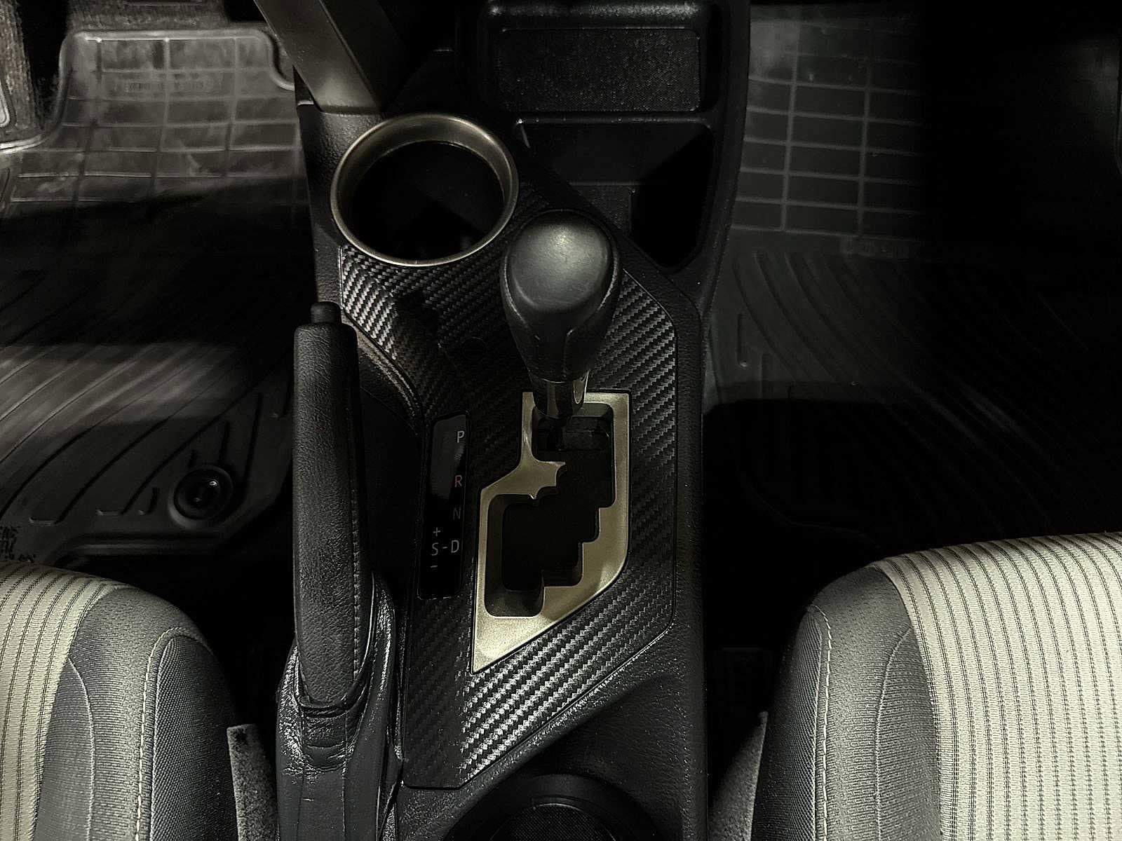 Thumbnail: 2014 Toyota RAV4 - 30