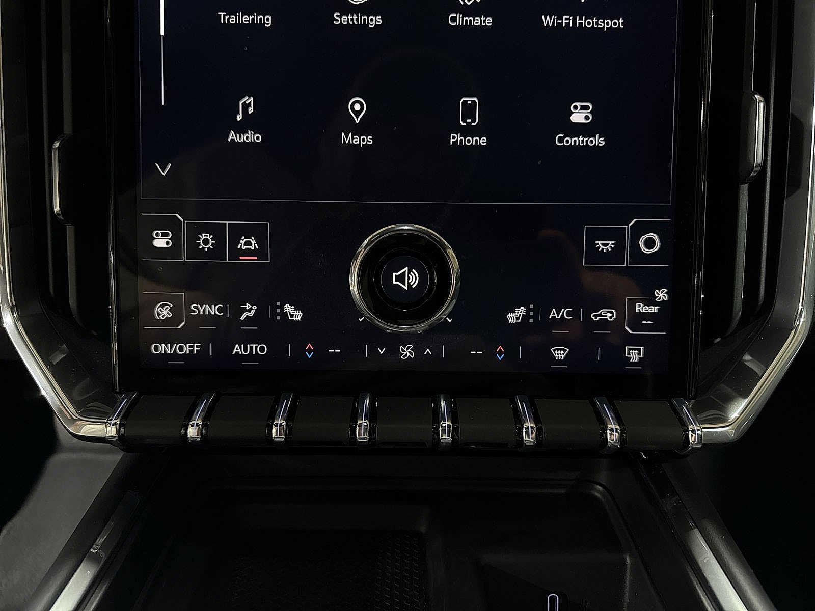 Thumbnail: 2025 GMC Acadia - 22