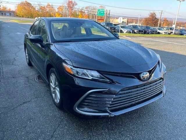 2024 Toyota Camry LE photo 3