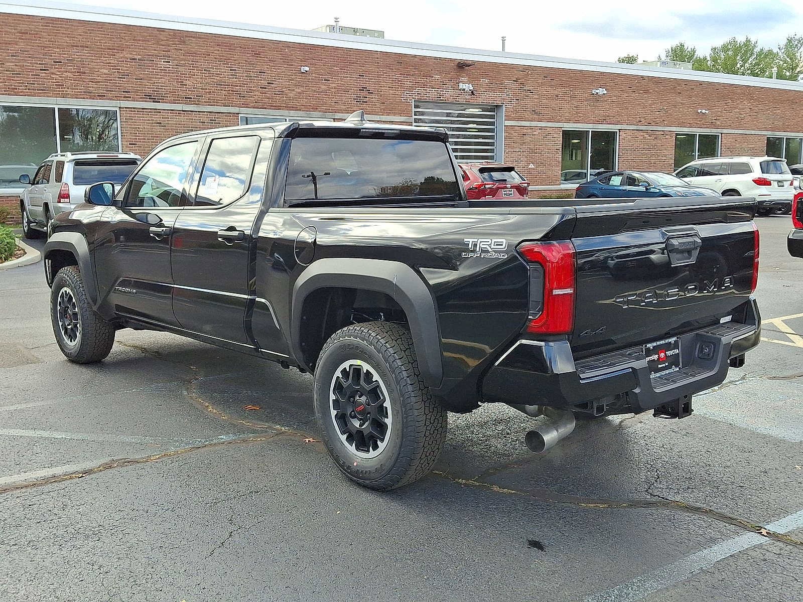 Thumbnail: 2025 Toyota Tacoma - 11