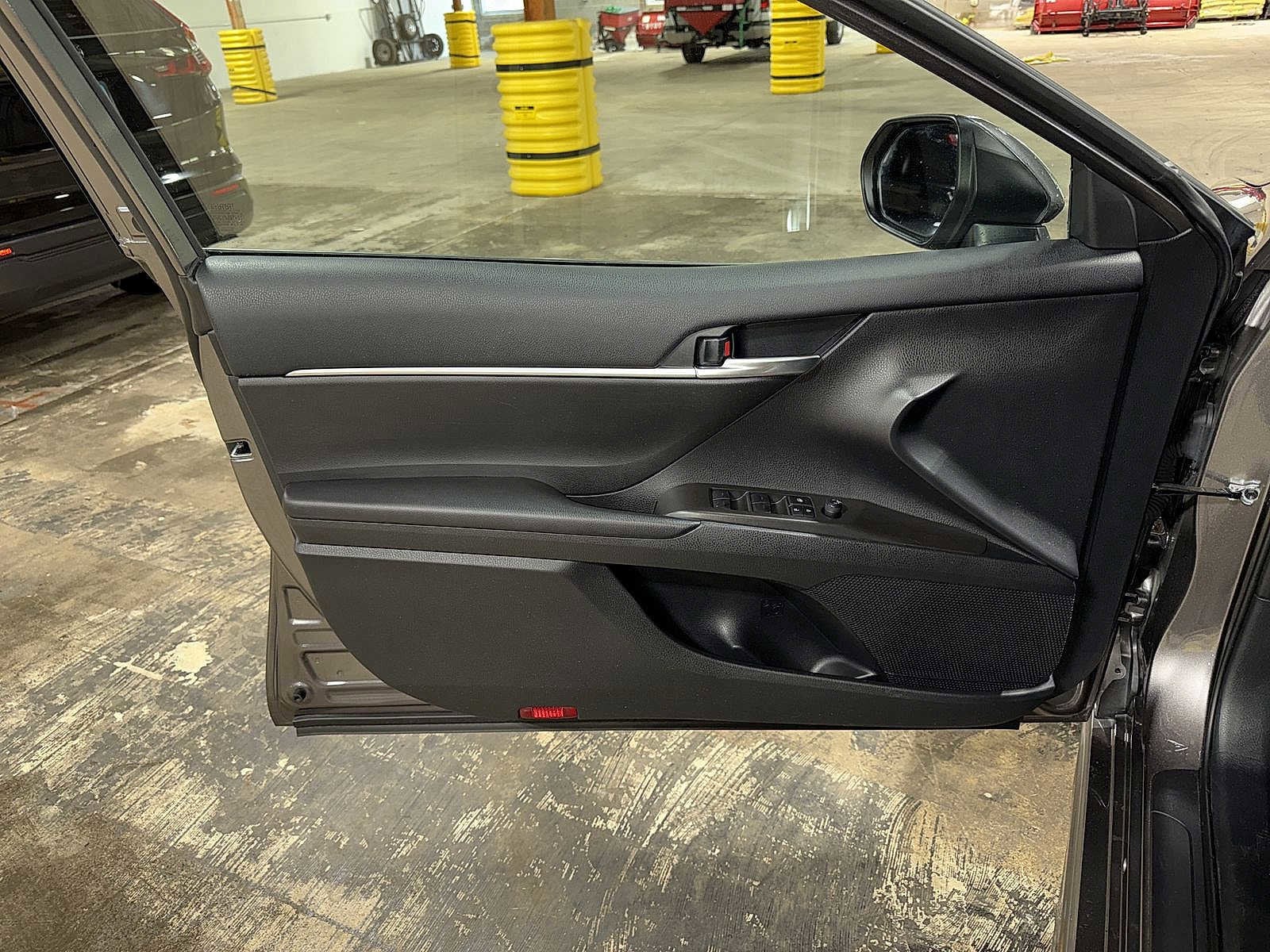 Thumbnail: 2023 Toyota Camry - 29