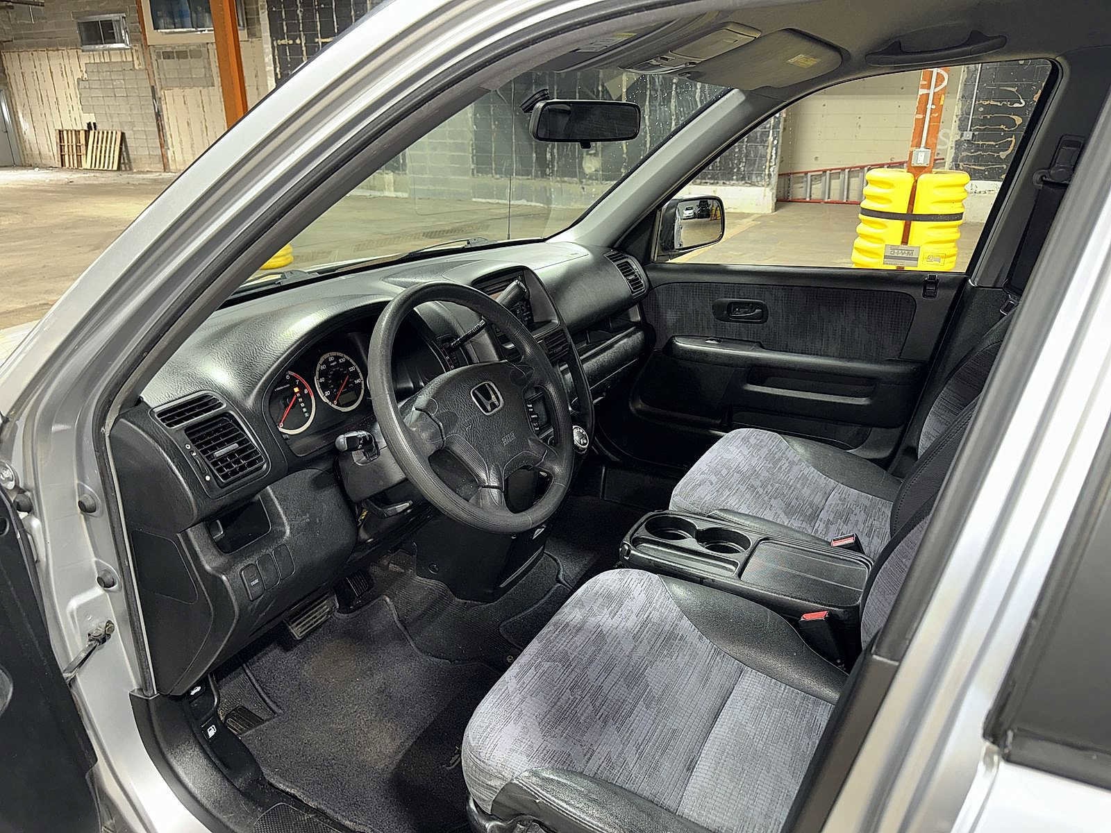 Thumbnail: 2002 Honda CR-V - 26