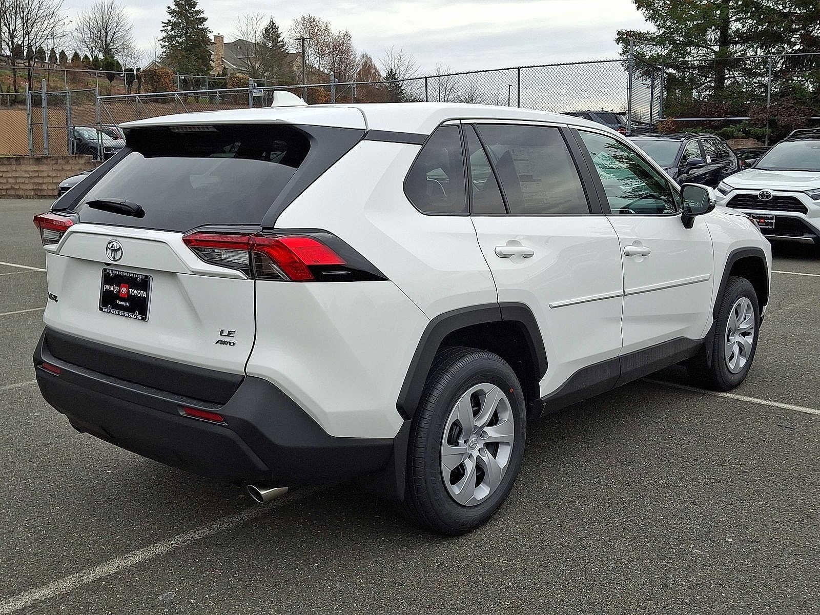 Thumbnail: 2025 Toyota RAV4 - 12