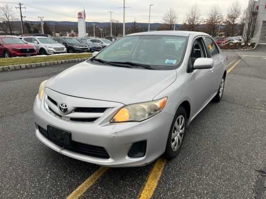 Used 2011 Toyota Corolla LE Sedan