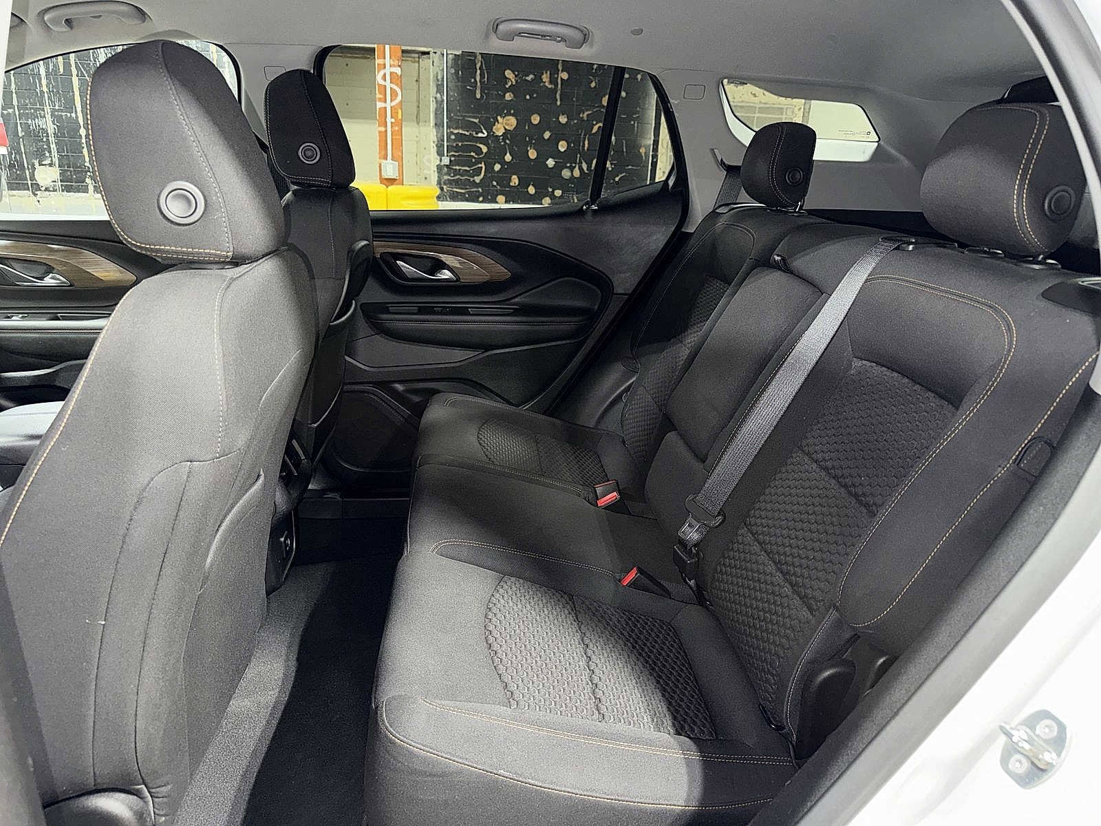 Thumbnail: 2018 GMC Terrain - 17