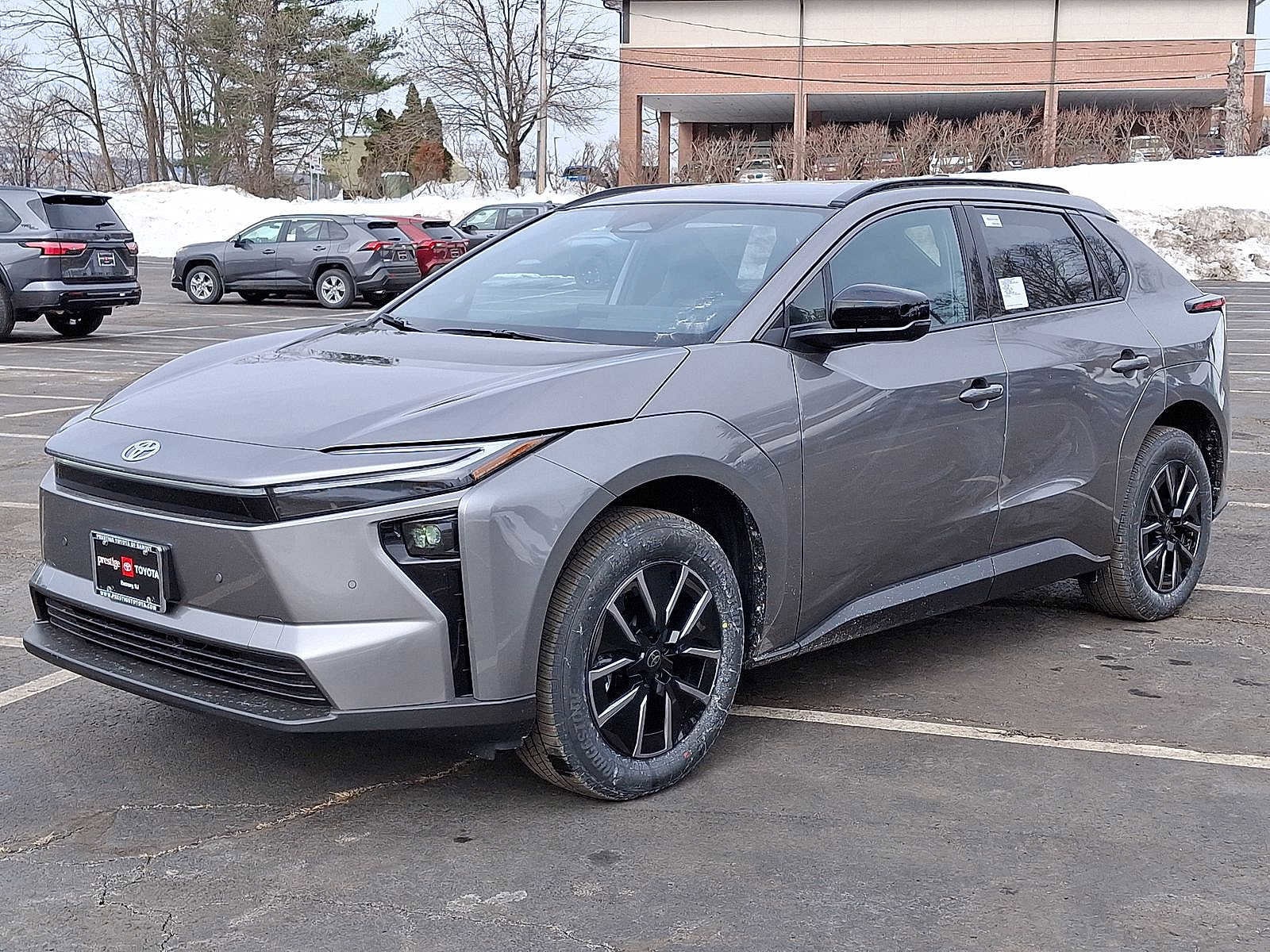 Thumbnail: 2026 Toyota bZ - 10