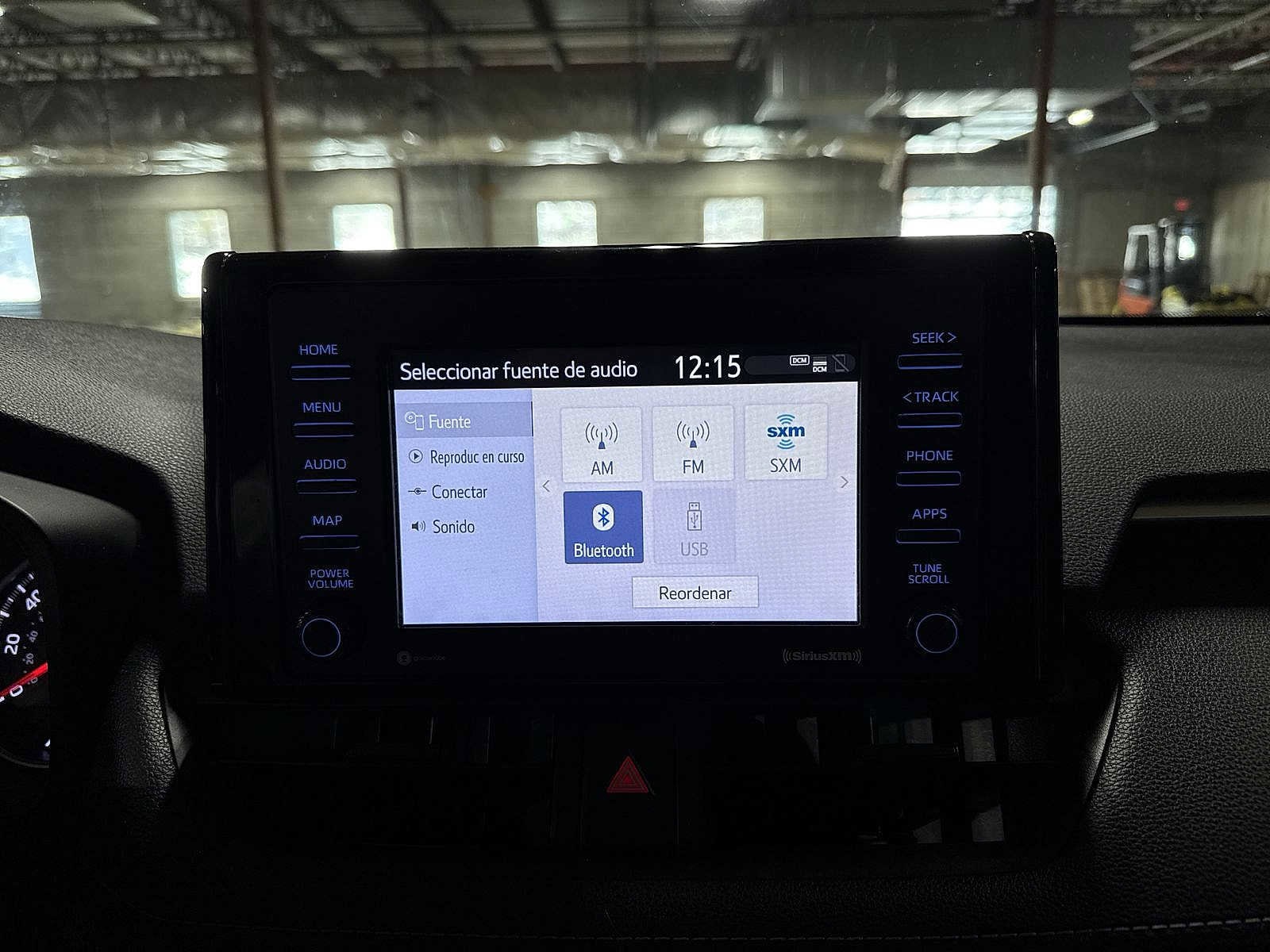 Thumbnail: 2021 Toyota RAV4 - 20