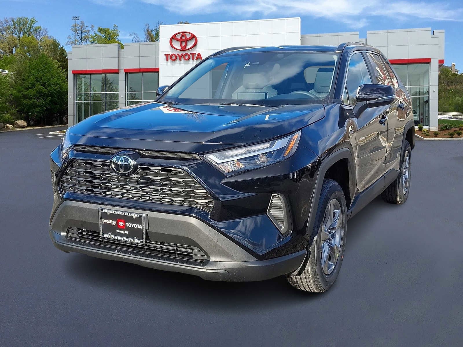 Thumbnail: 2025 Toyota RAV4 - 1