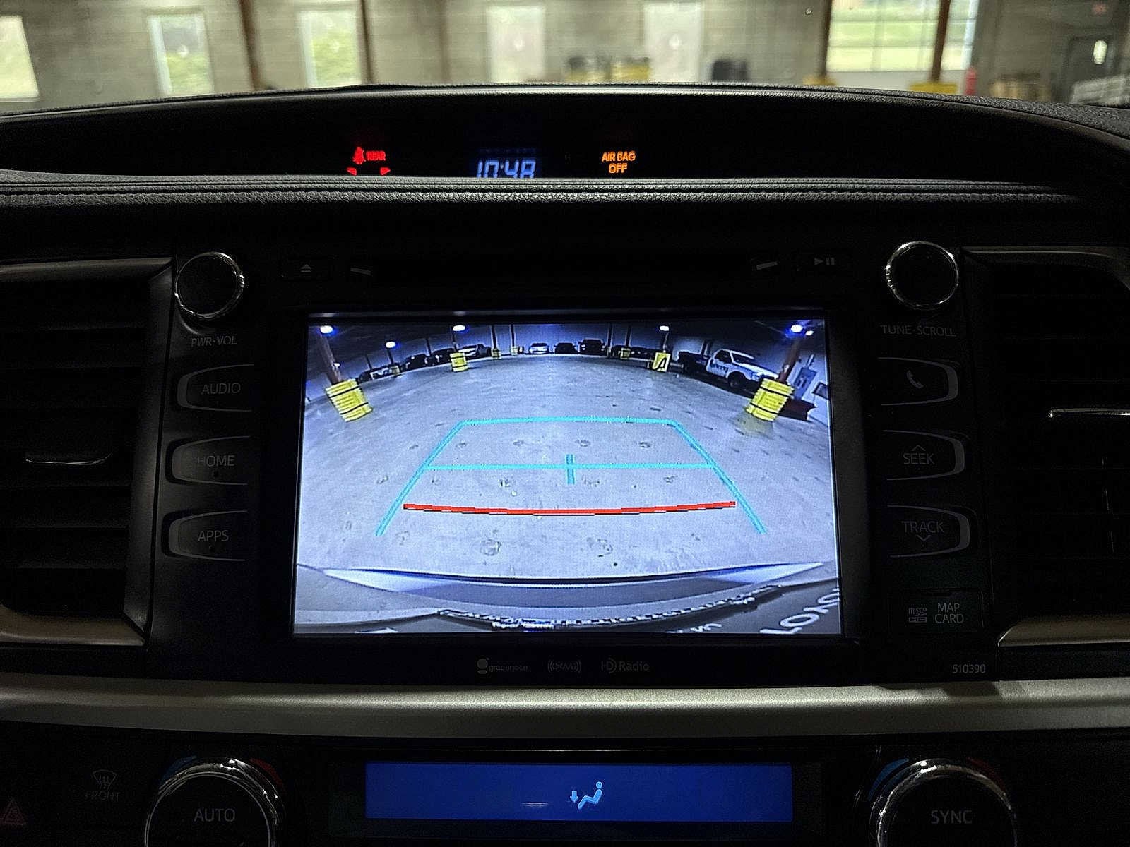 Thumbnail: 2019 Toyota Highlander - 27