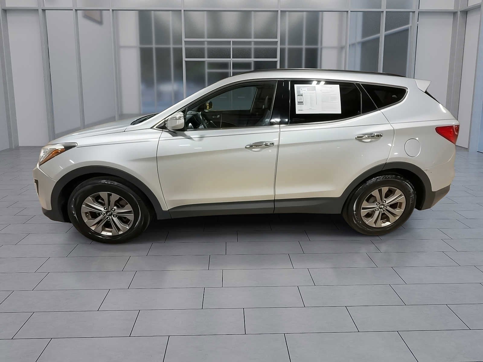 Thumbnail: 2016 Hyundai Santa Fe - 5