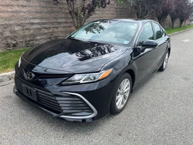 Thumbnail: 2022 Toyota Camry - 1