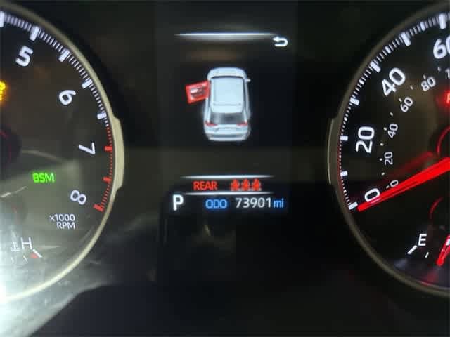 2022 Toyota RAV4 XLE 19