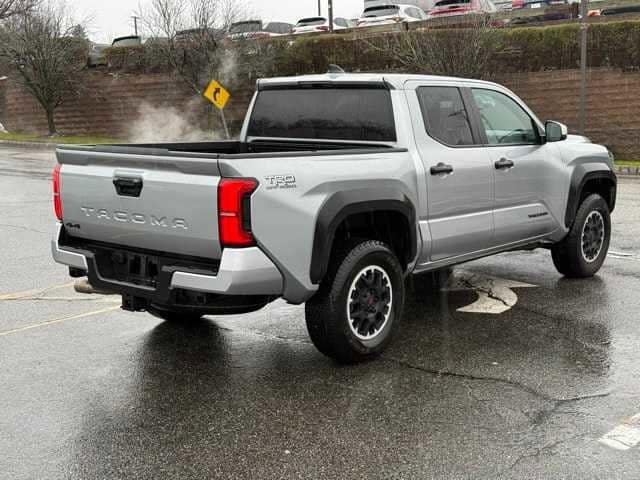Thumbnail: 2024 Toyota Tacoma - 4