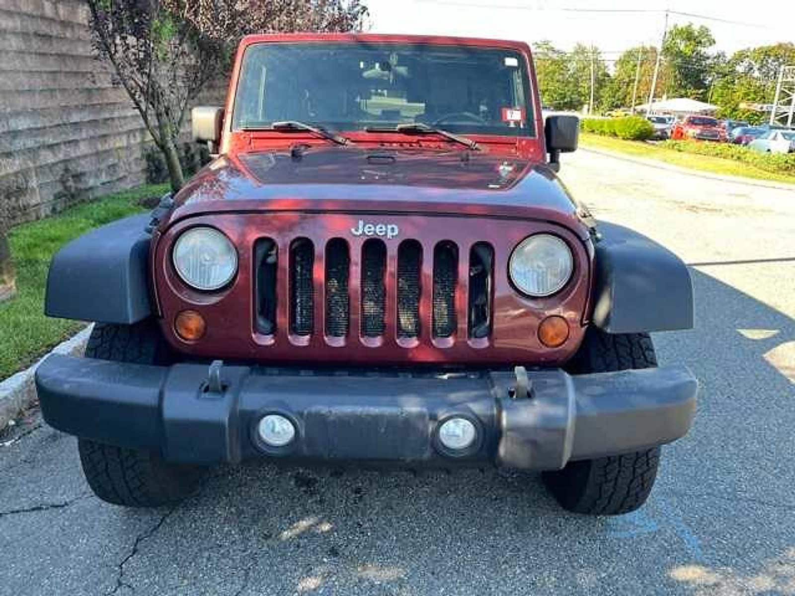 Thumbnail: 2010 Jeep Wrangler - 6