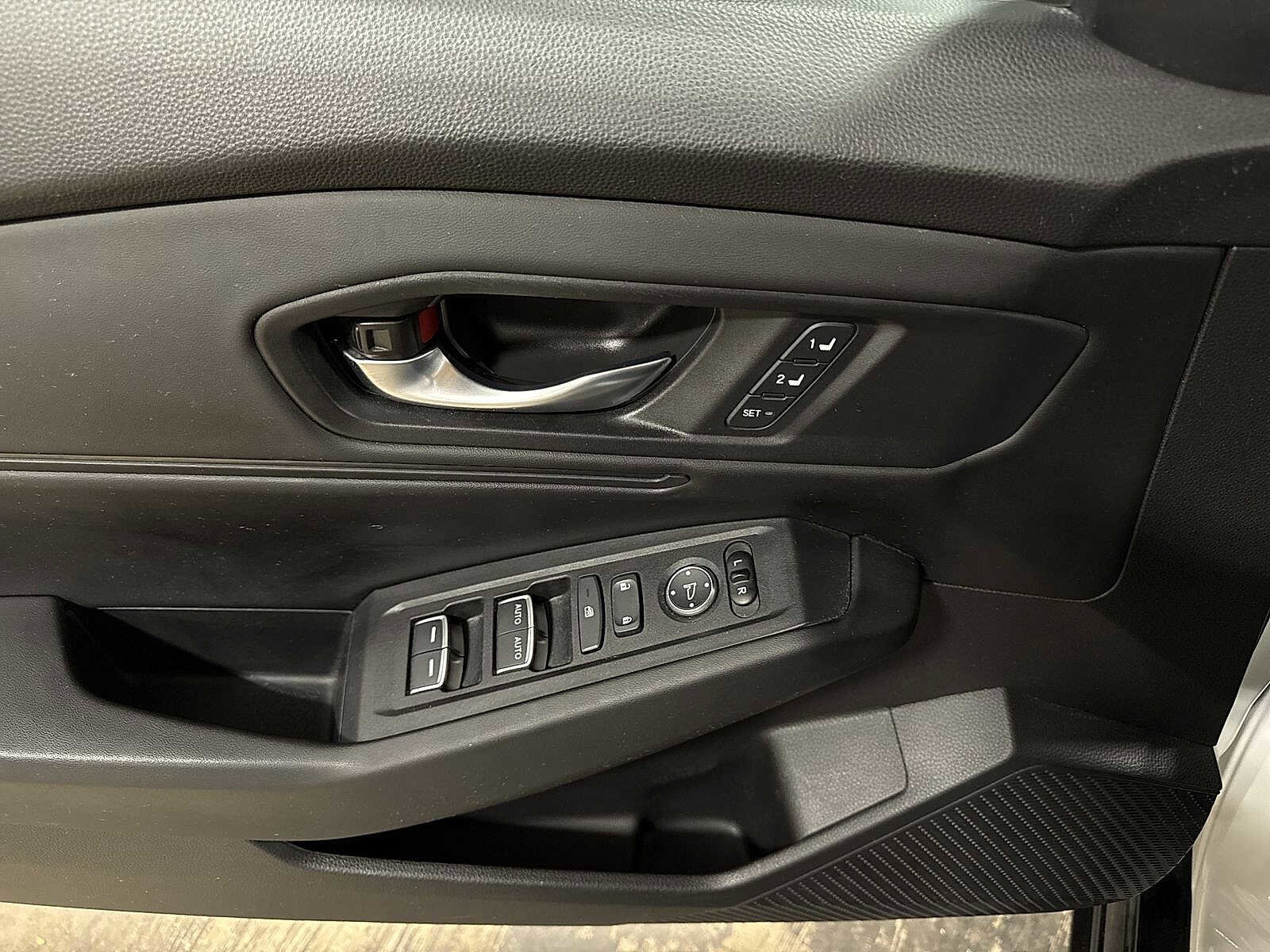 Thumbnail: 2025 Honda Accord - 22