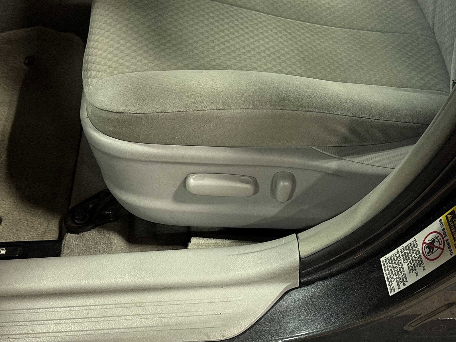 Thumbnail: 2009 Toyota Camry - 23