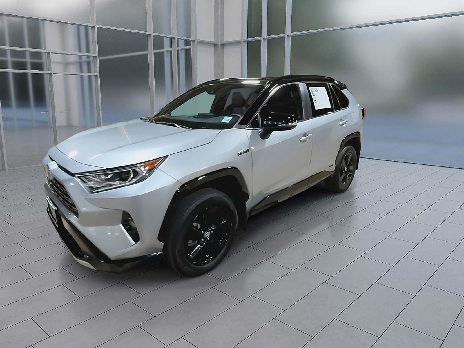 Thumbnail: 2021 Toyota RAV4 - 4