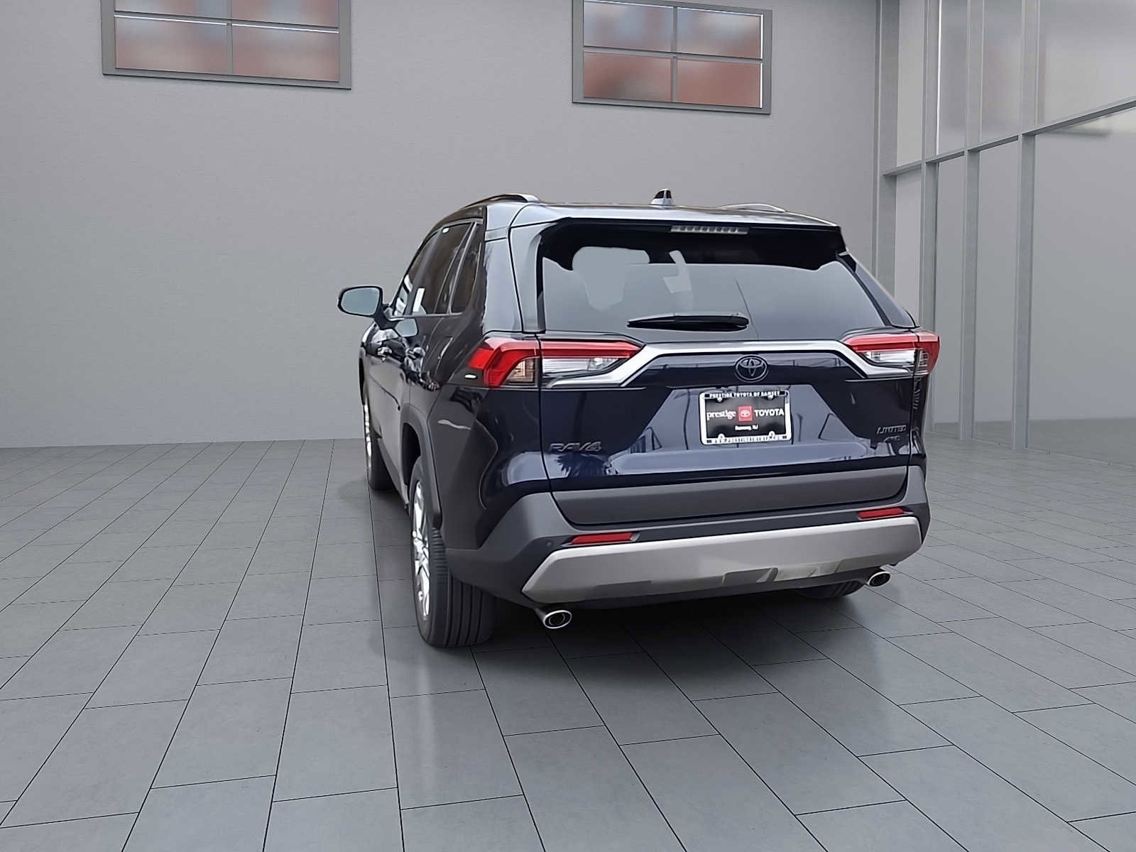 Thumbnail: 2025 Toyota RAV4 - 8