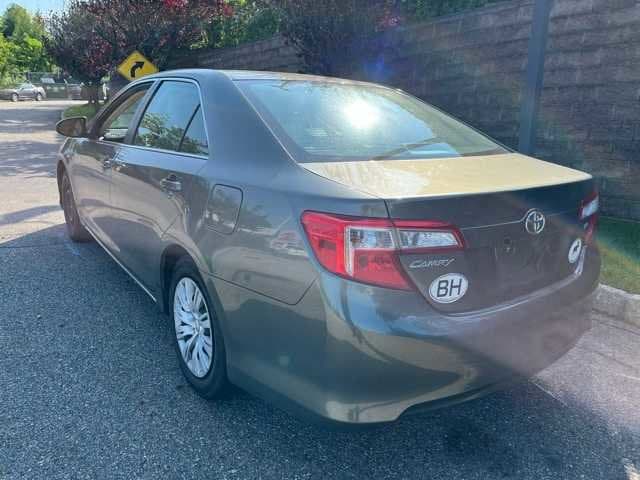 Thumbnail: 2014 Toyota Camry - 6