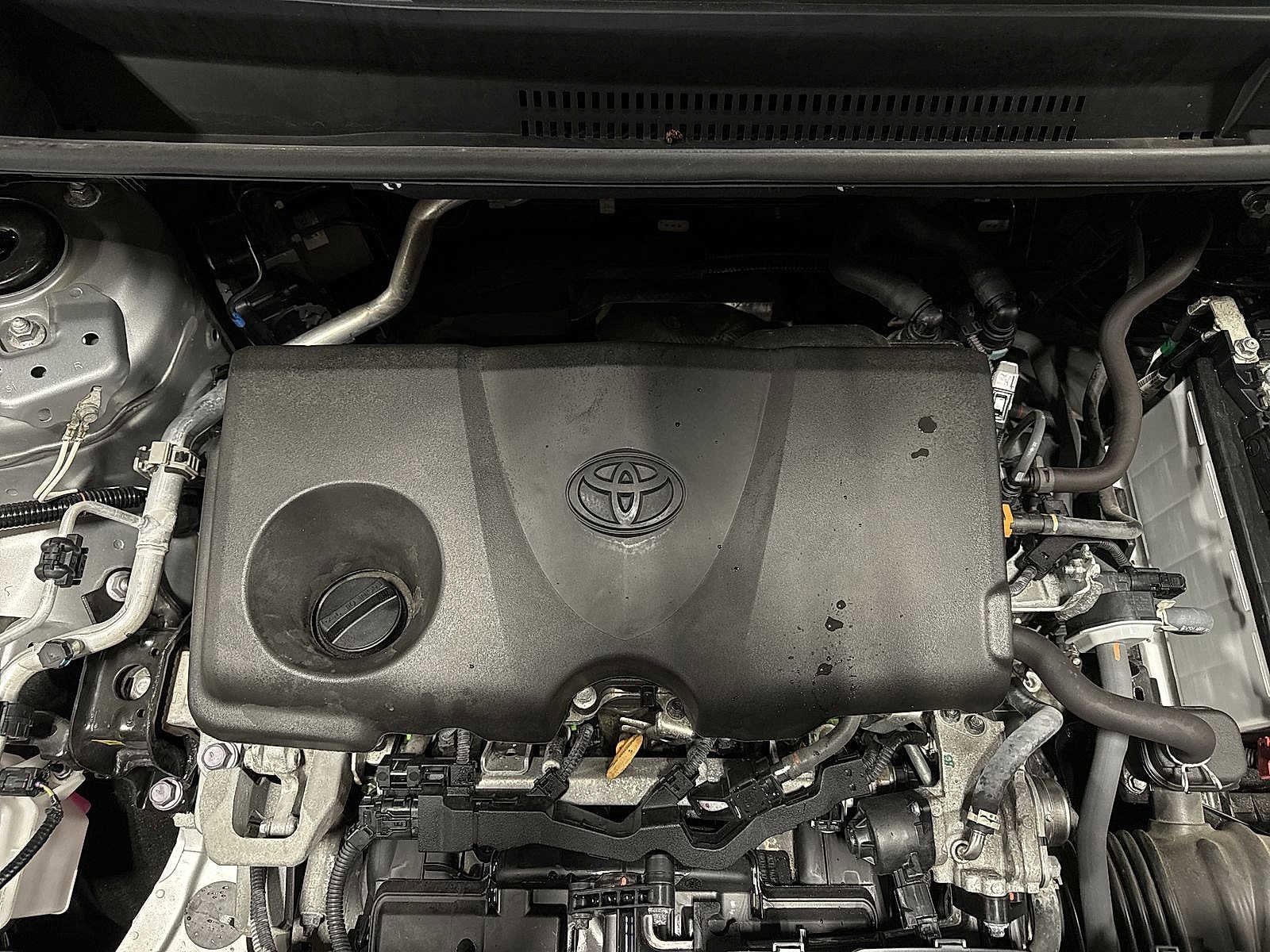 Thumbnail: 2024 Toyota RAV4 - 12