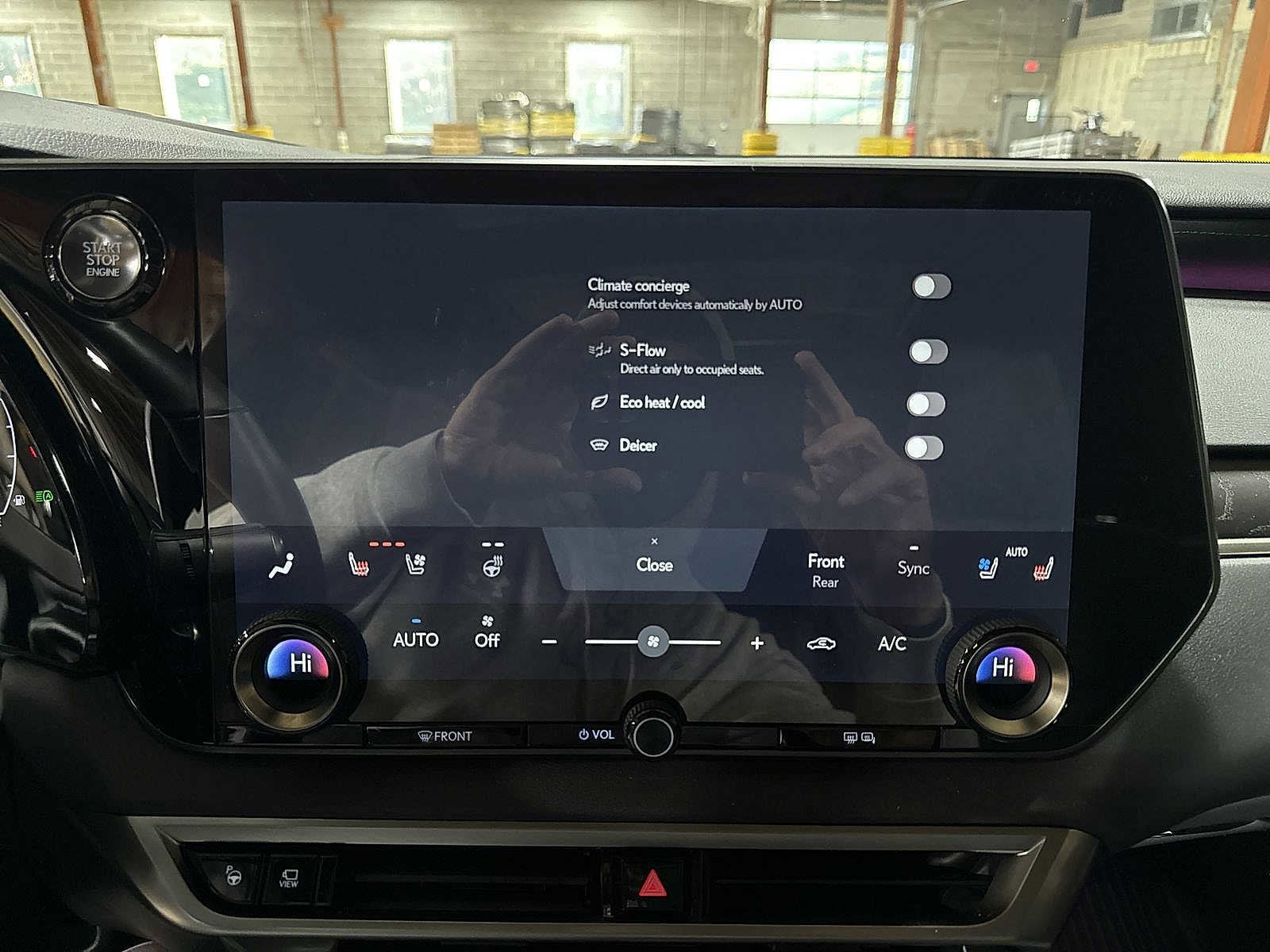 Thumbnail: 2023 Lexus RX - 21