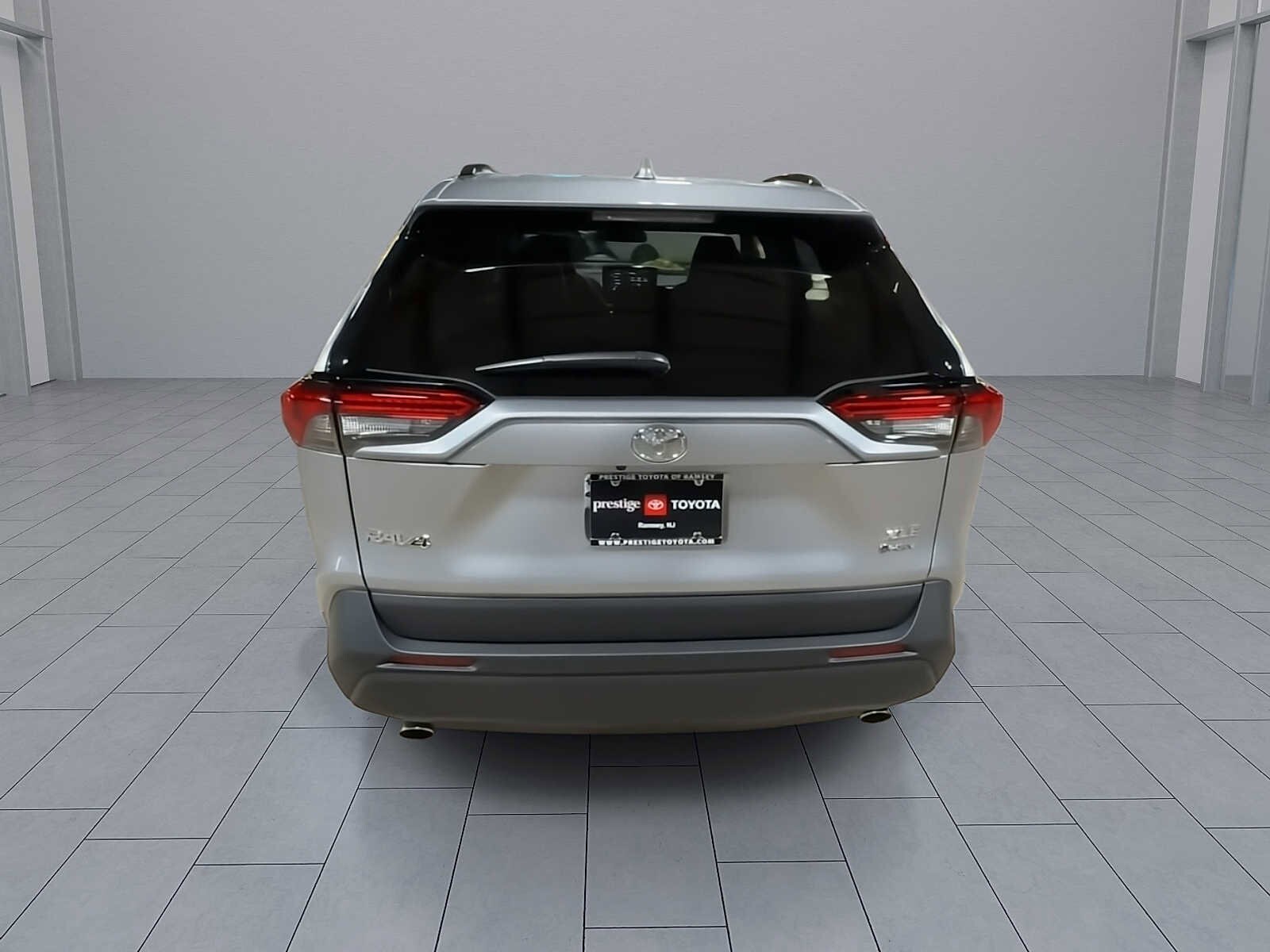 Thumbnail: 2025 Toyota RAV4 - 7