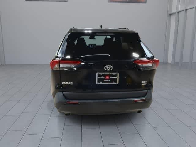 Thumbnail: 2024 Toyota RAV4 - 7