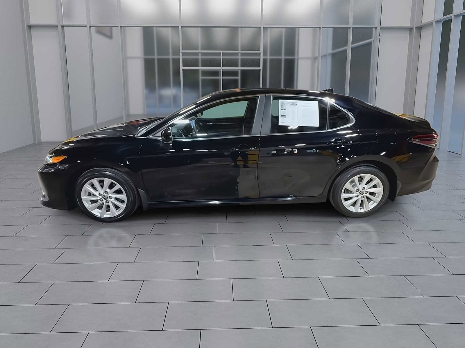 Thumbnail: 2021 Toyota Camry - 5