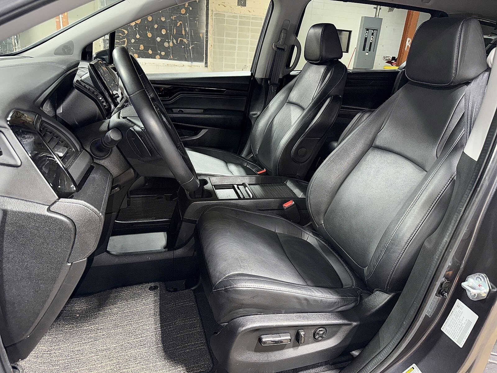 Thumbnail: 2022 Honda Odyssey - 15