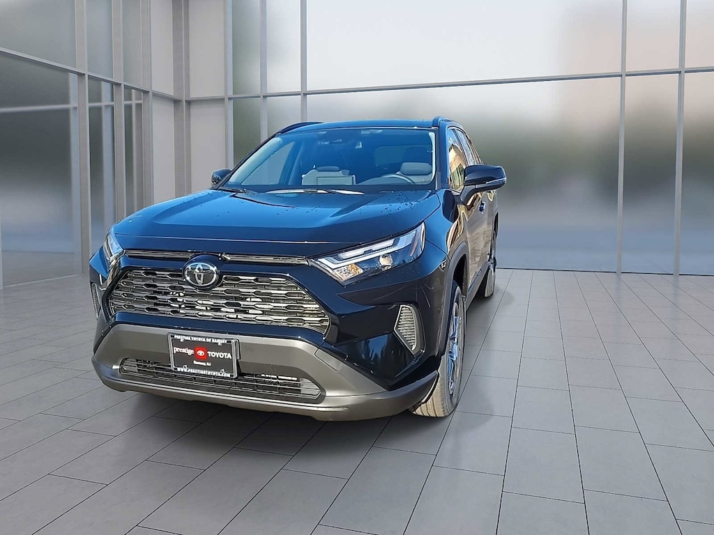 New 2025 Toyota RAV4 Hybrid XLE XLE AWD SUV