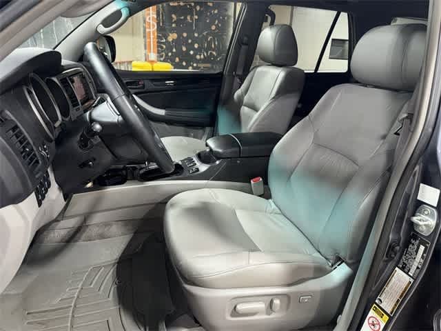 Thumbnail: 2008 Toyota 4Runner - 14