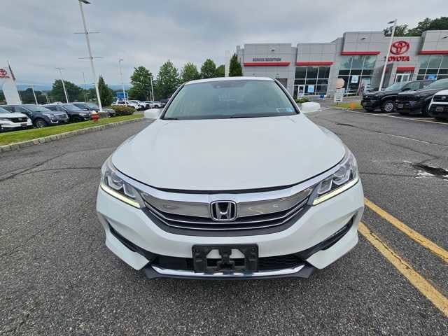 Thumbnail: 2017 Honda Accord - 2