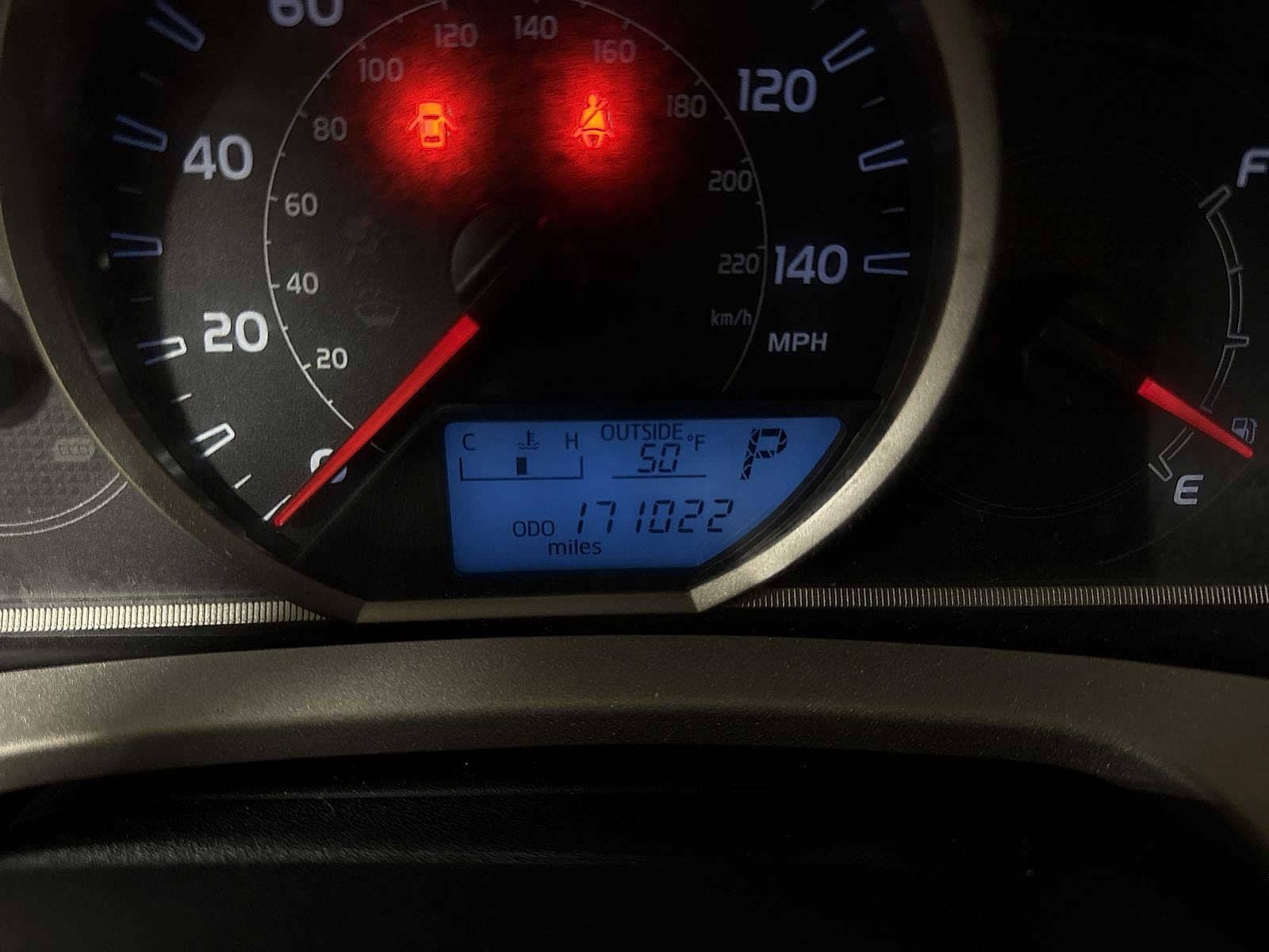 Thumbnail: 2013 Toyota RAV4 - 19