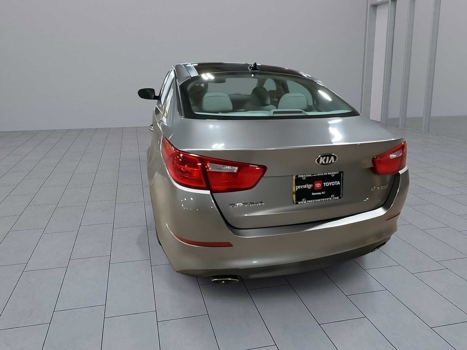 Thumbnail: 2015 Kia Optima - 6