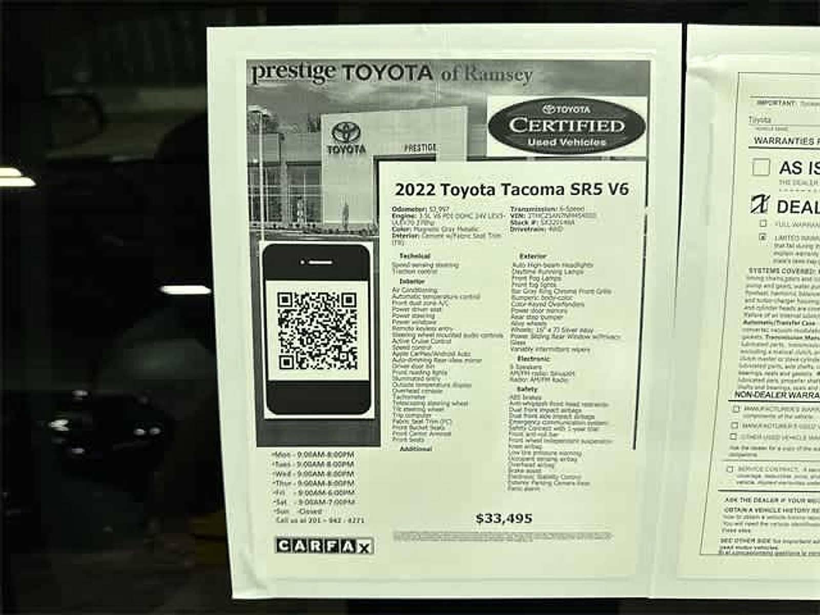 Thumbnail: 2022 Toyota Tacoma - 19