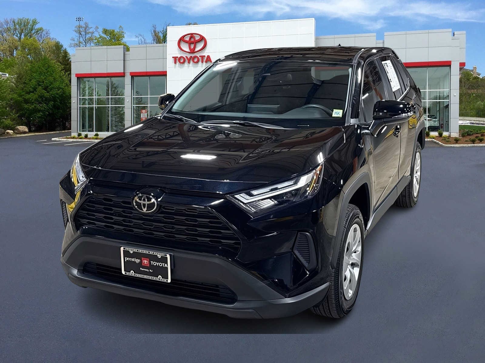 Thumbnail: 2024 Toyota RAV4 - 1