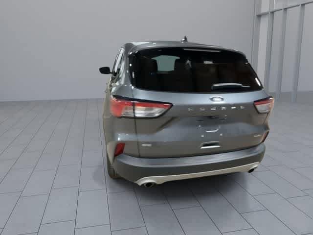 Thumbnail: 2022 Ford Escape - 7