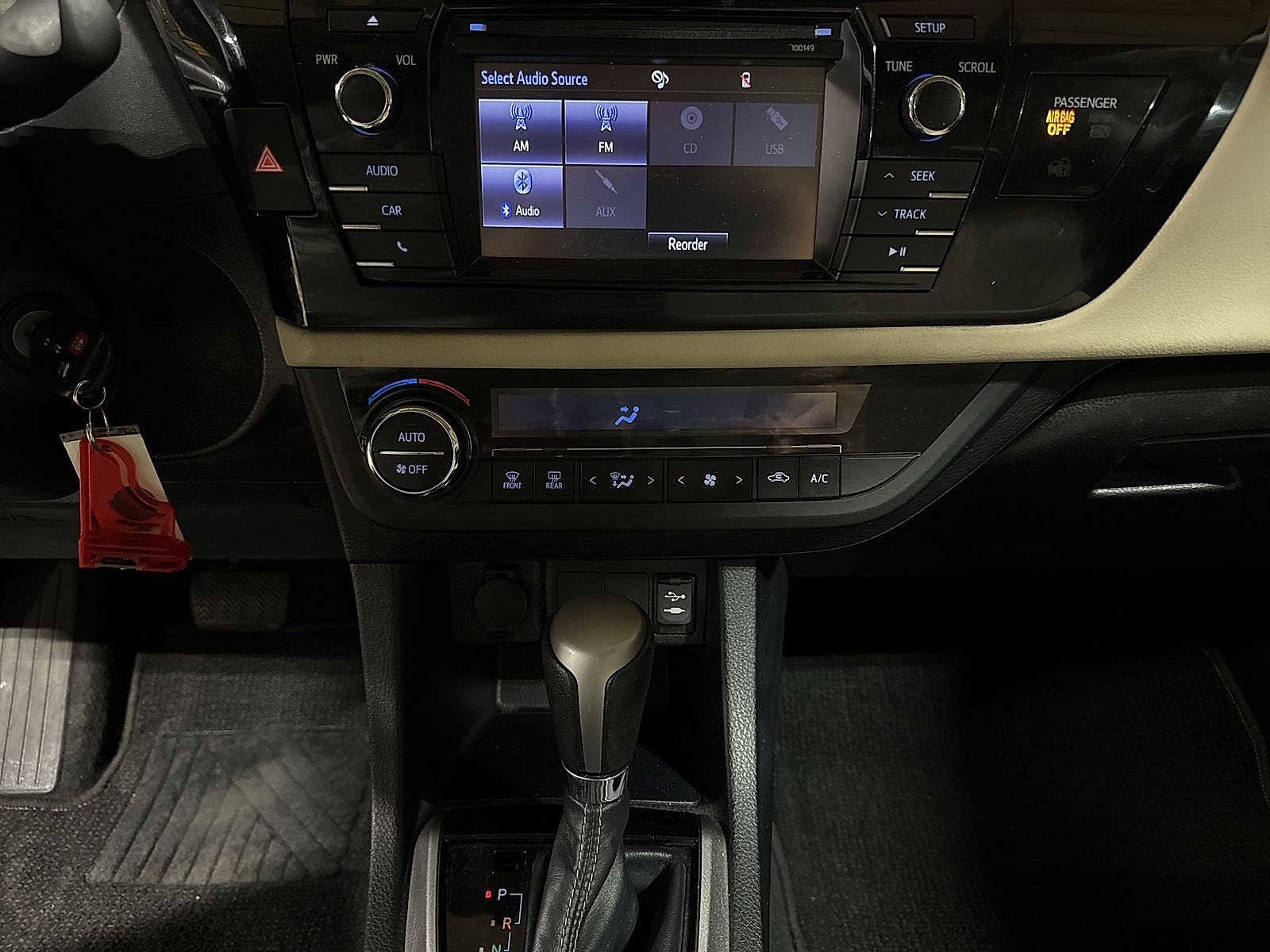 Thumbnail: 2014 Toyota Corolla - 20