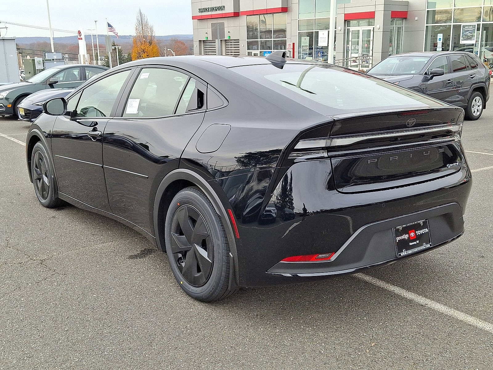 Thumbnail: 2026 Toyota Prius - 11