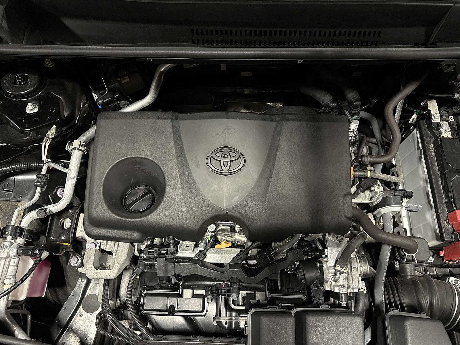 Thumbnail: 2024 Toyota RAV4 - 12