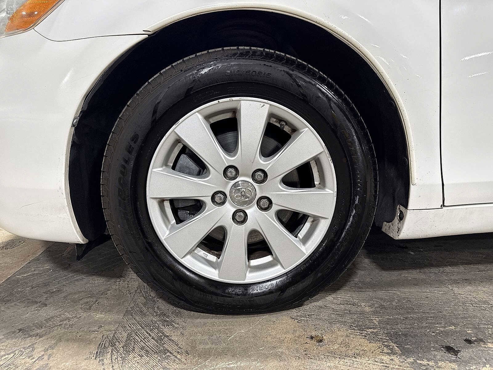 Thumbnail: 2007 Toyota Camry - 10