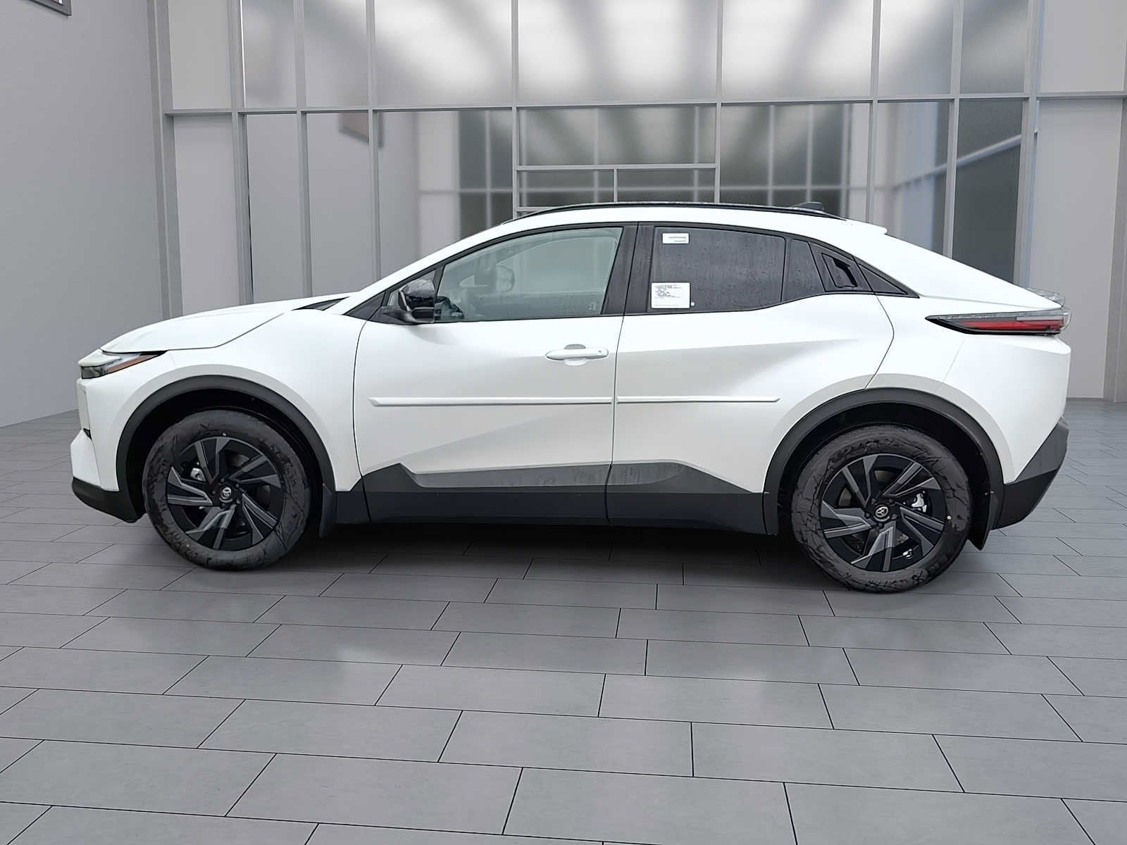 Thumbnail: 2026 Toyota C-HR - 2