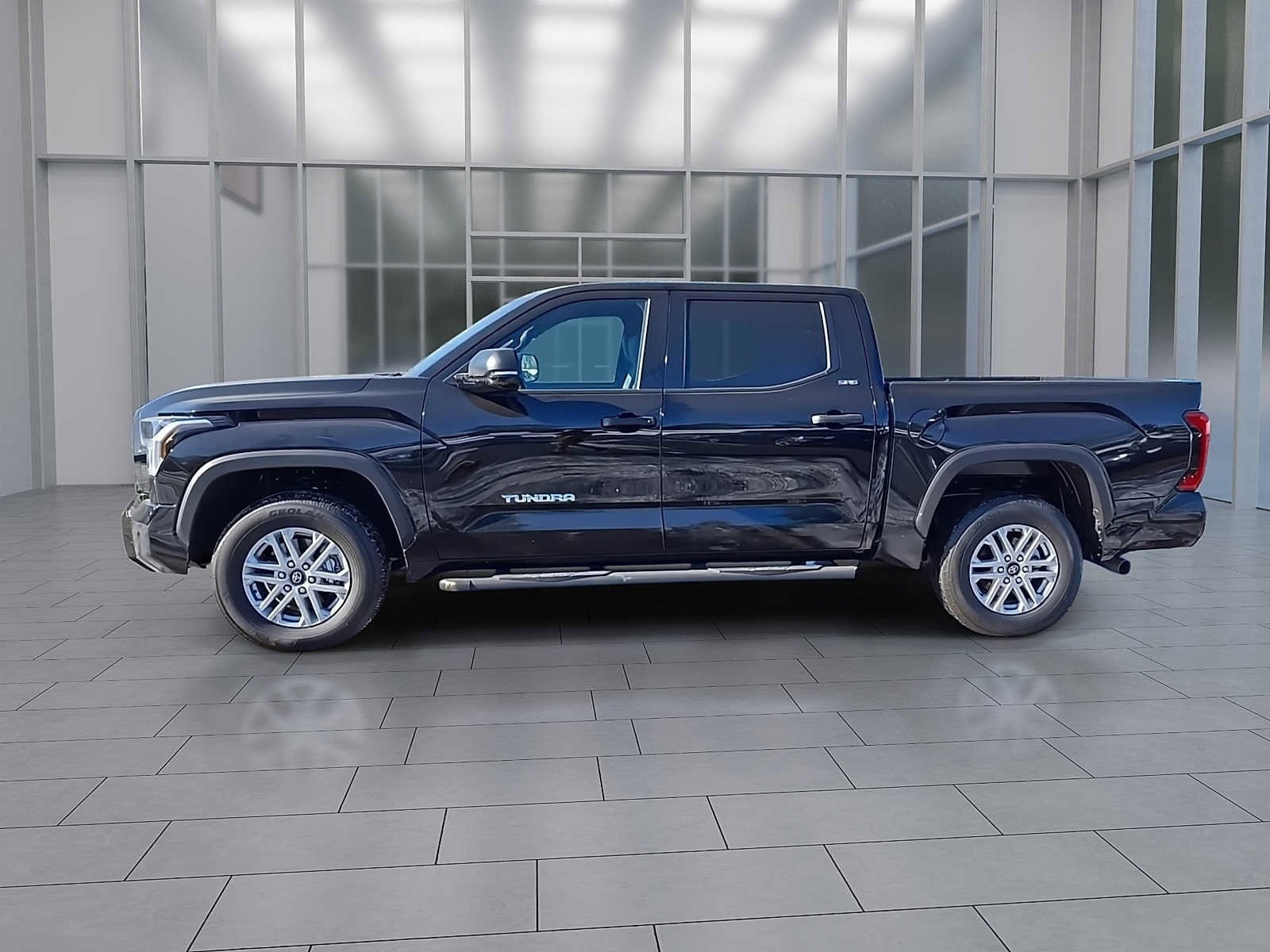 Thumbnail: 2025 Toyota Tundra - 2