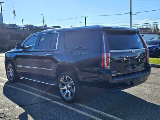 Thumbnail: 2017 Cadillac Escalade - 6