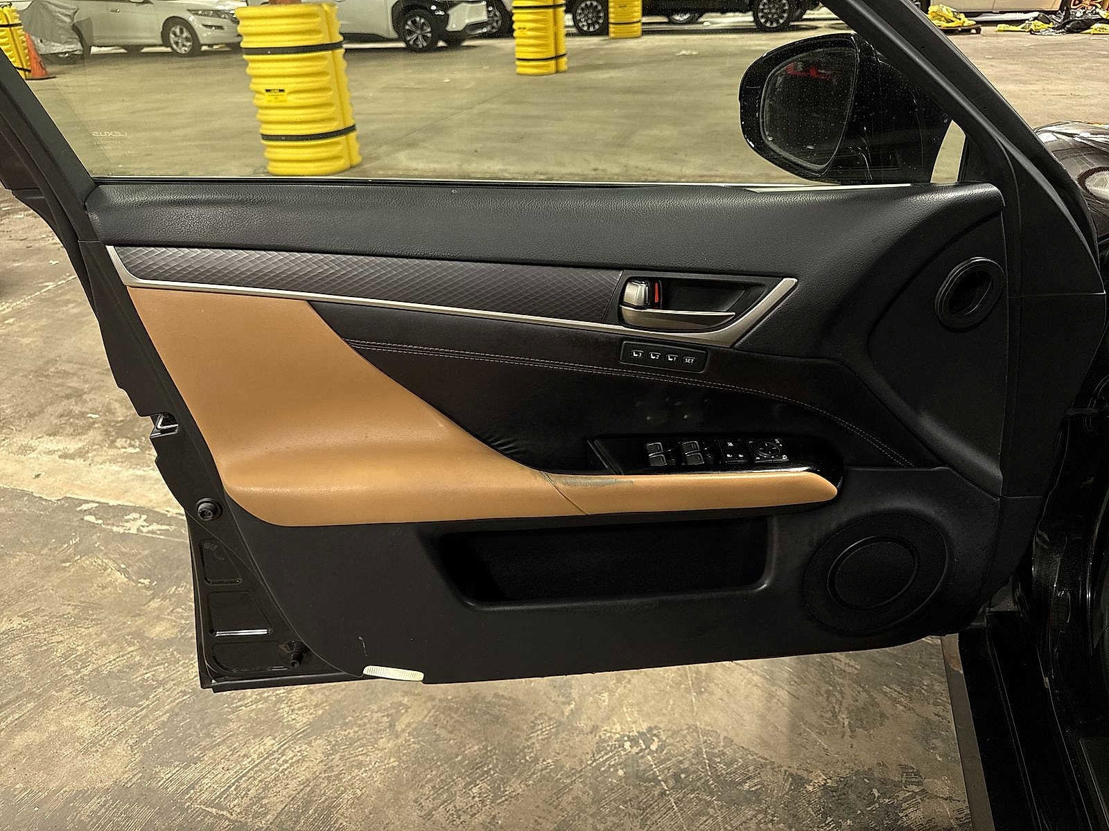 Thumbnail: 2018 Lexus GS - 30