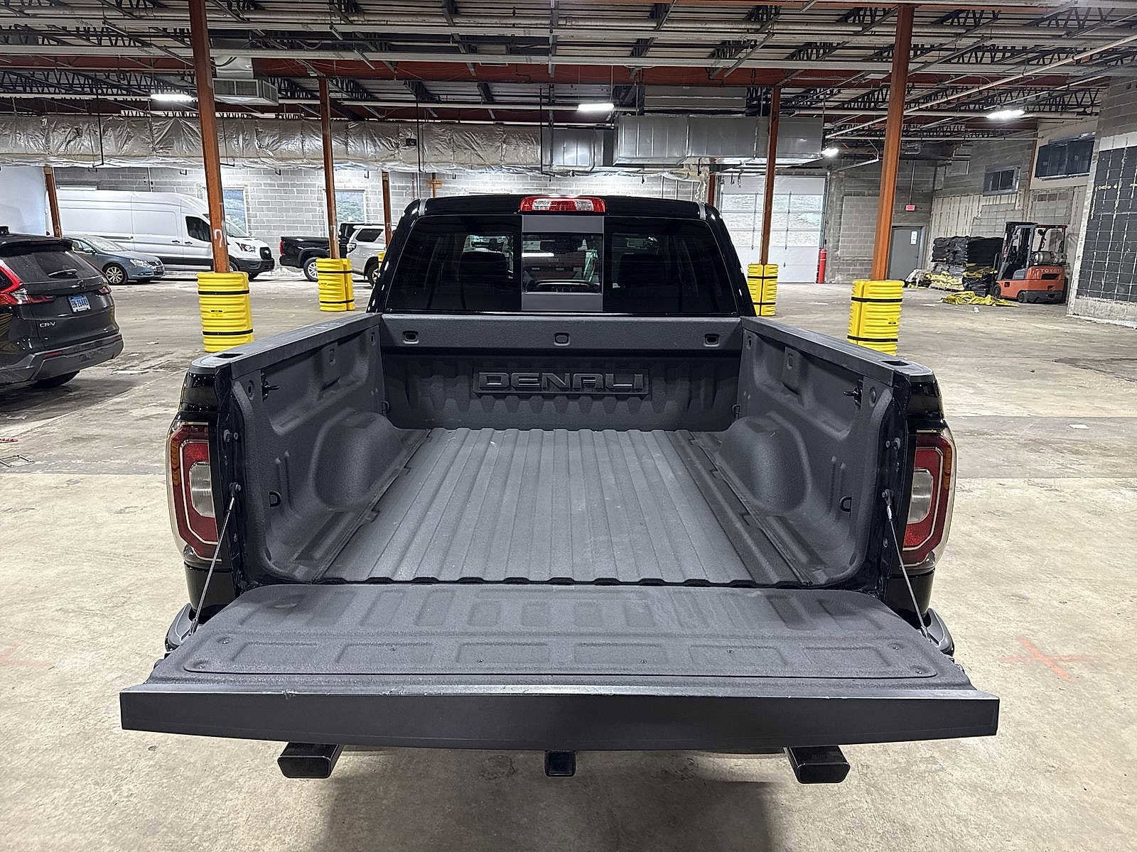 Thumbnail: 2018 GMC Sierra 1500 - 11