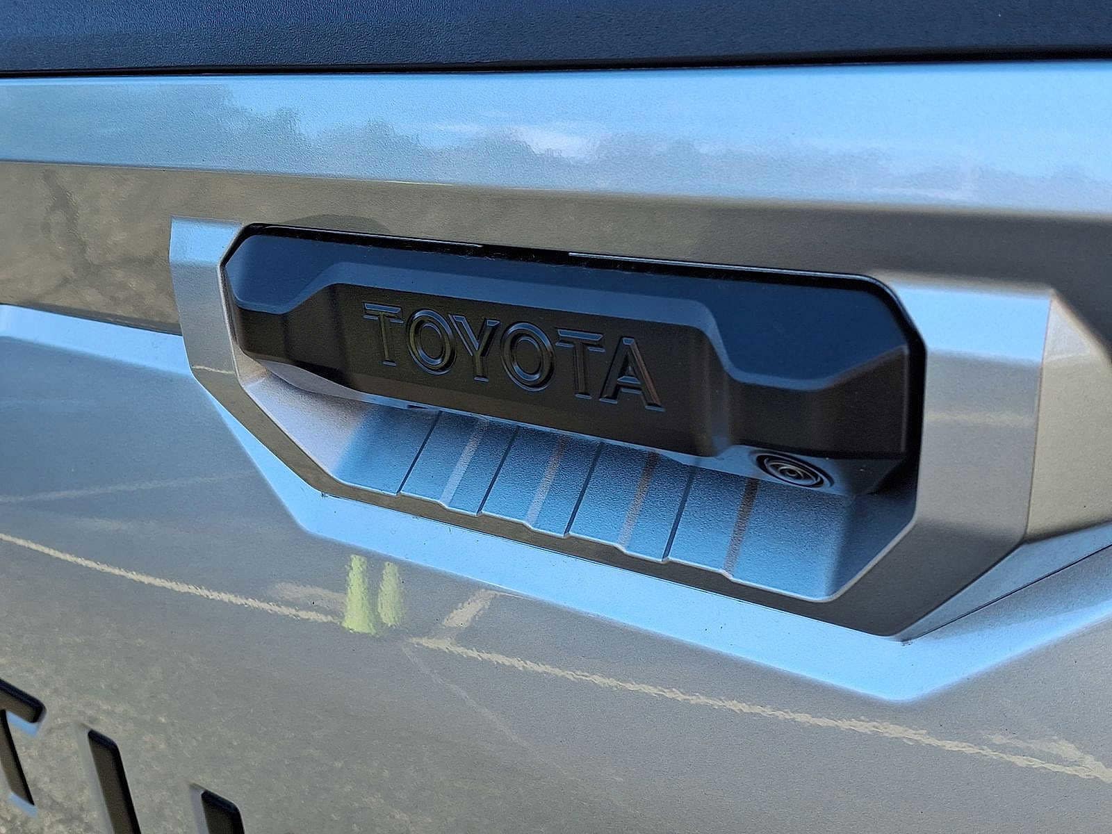 Thumbnail: 2026 Toyota Tundra - 17