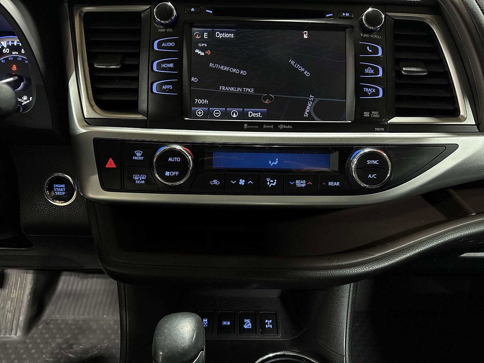 Thumbnail: 2018 Toyota Highlander - 22