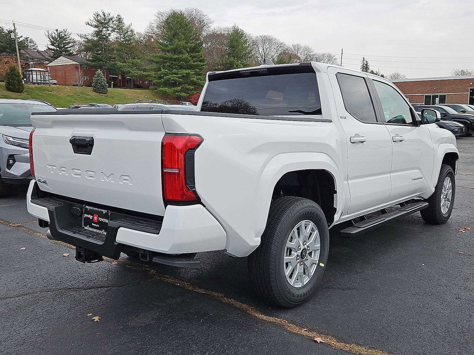 Thumbnail: 2025 Toyota Tacoma - 14